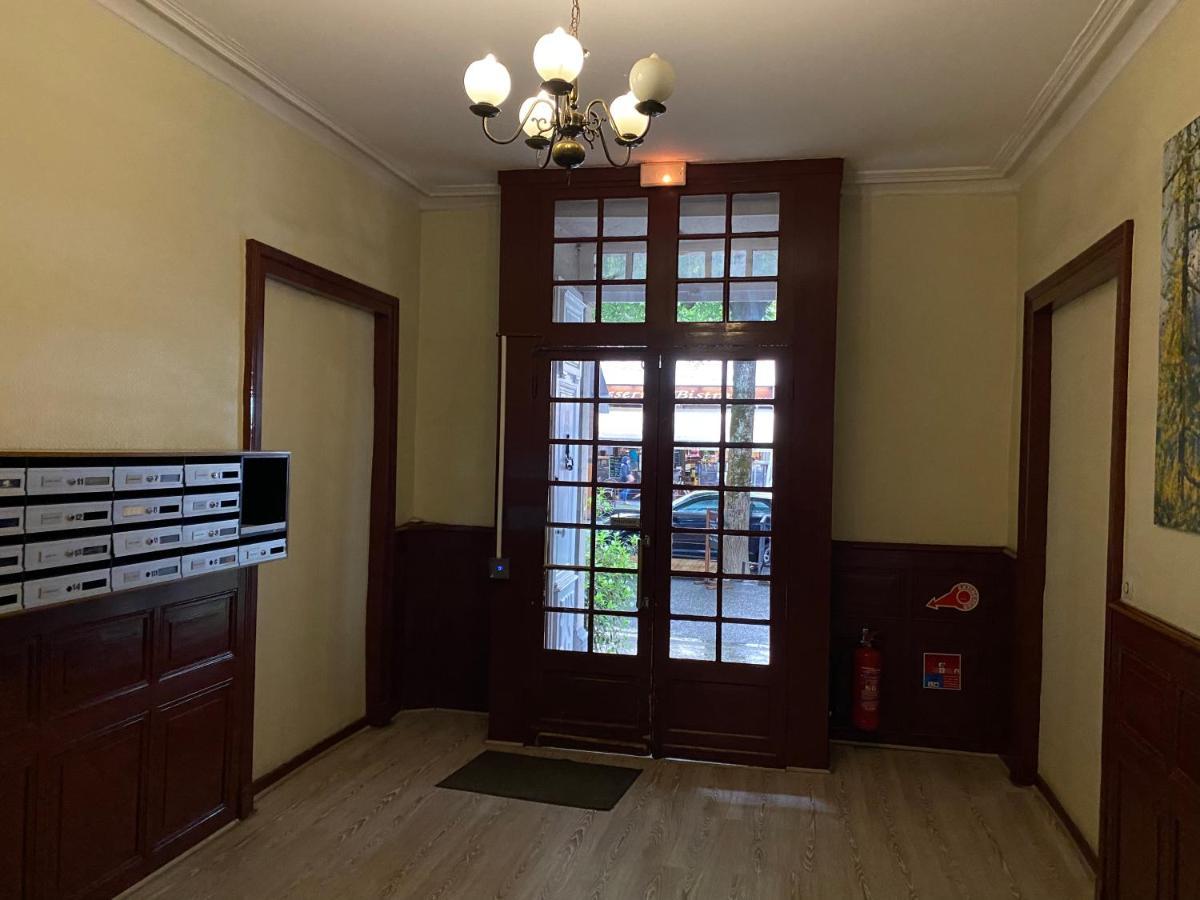 Apartamento Au 47 Allees D'etigny - & Standing - Avec Parking - Linge De Lit Et De Toilette Inclus *
